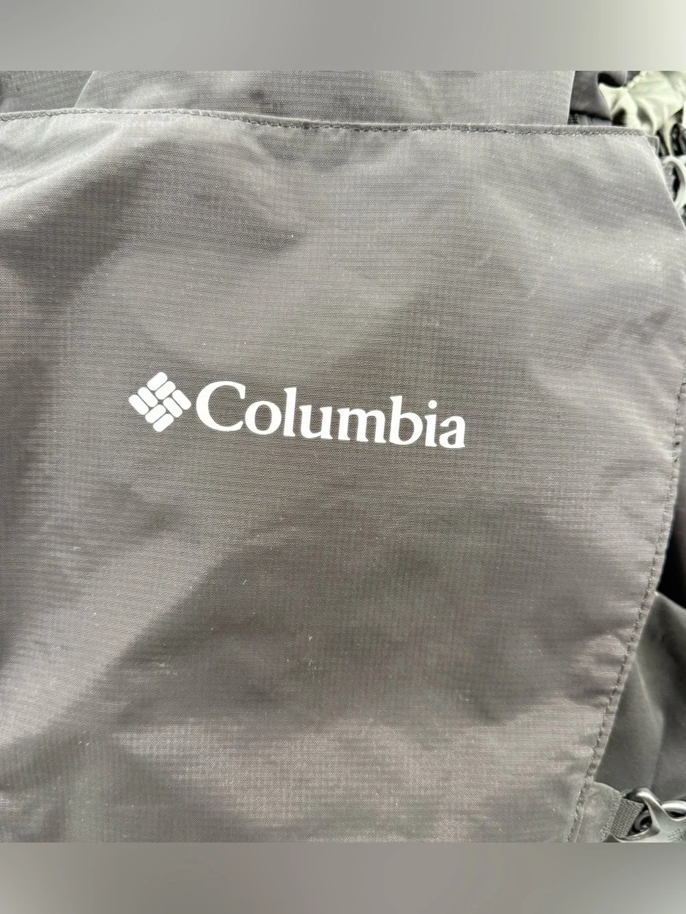 Columbia Black Men's Outdoor Backpack with internal frame